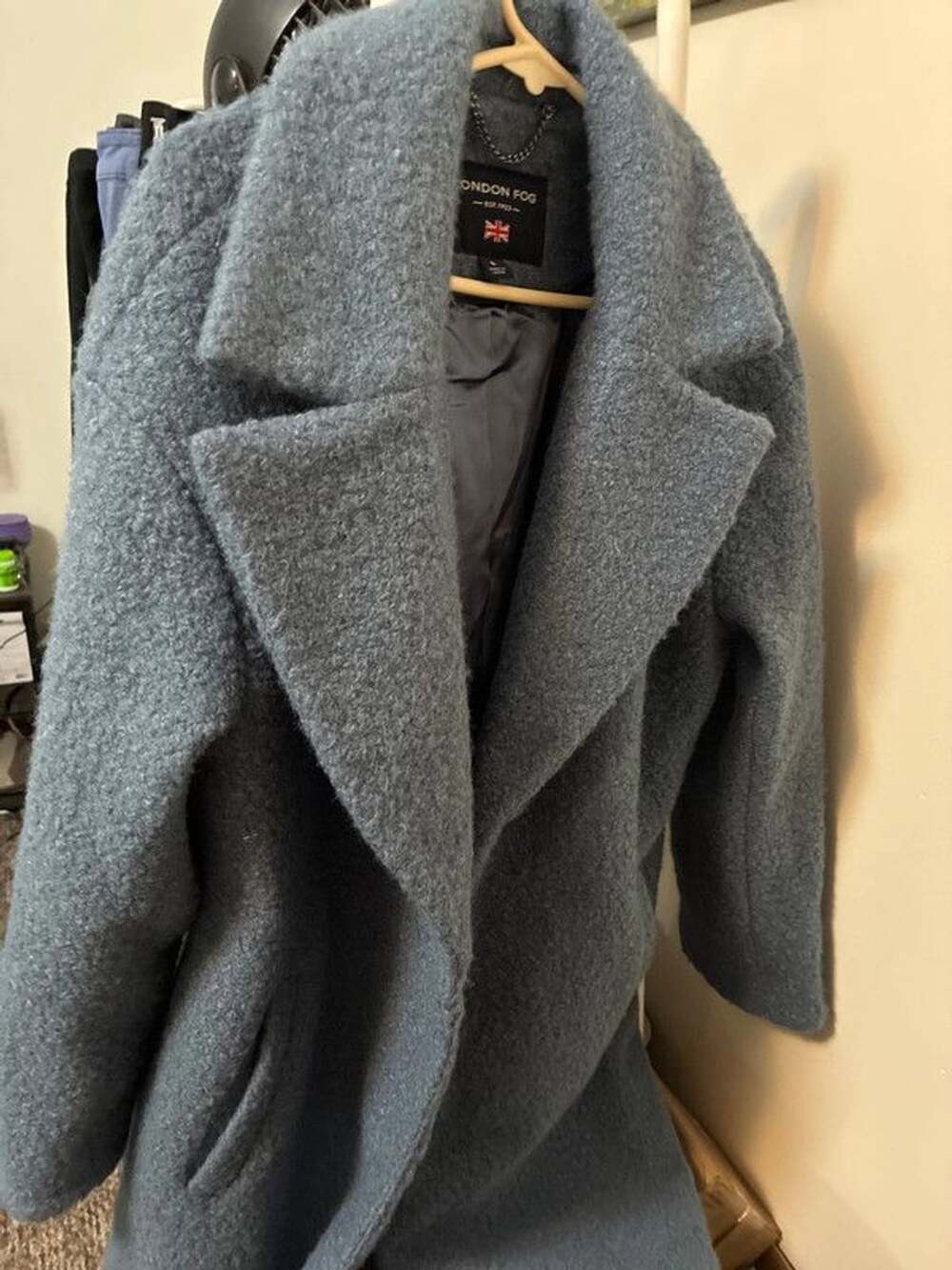Women’s large London fog long blue winter jacket